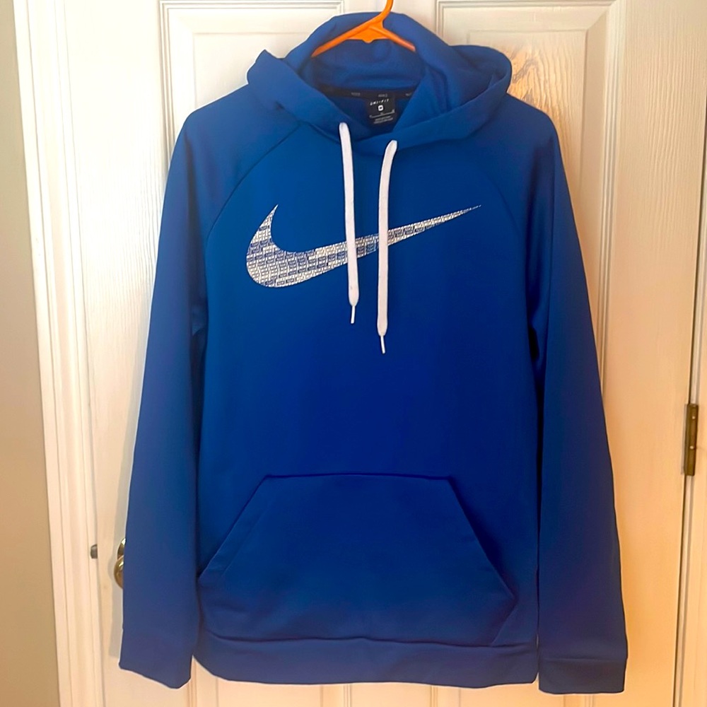 Like new Nike Dri-Fit hoodie excellent condition great blue color